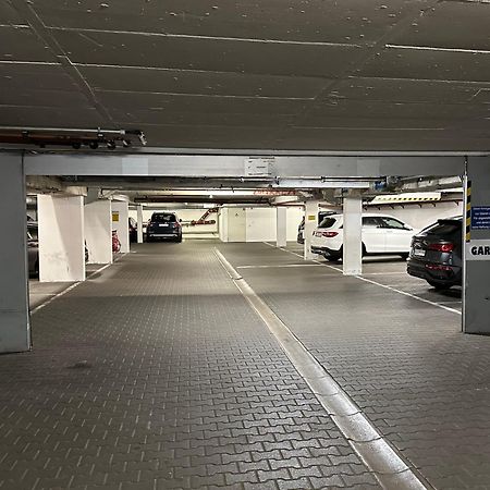 شقة Truly - Viel Platz Fuer Business & Familie - Modern, Garage, Fahrstuhl اوغسبورغ المظهر الخارجي الصورة