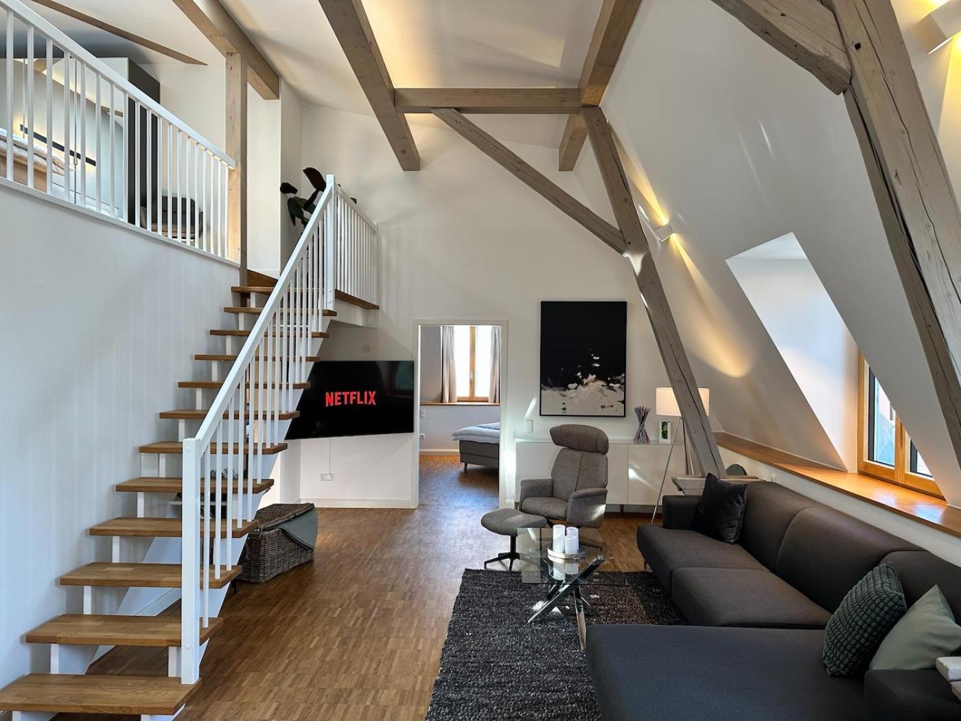 شقة Truly - Viel Platz Fuer Business & Familie - Modern, Garage, Fahrstuhl اوغسبورغ المظهر الخارجي الصورة